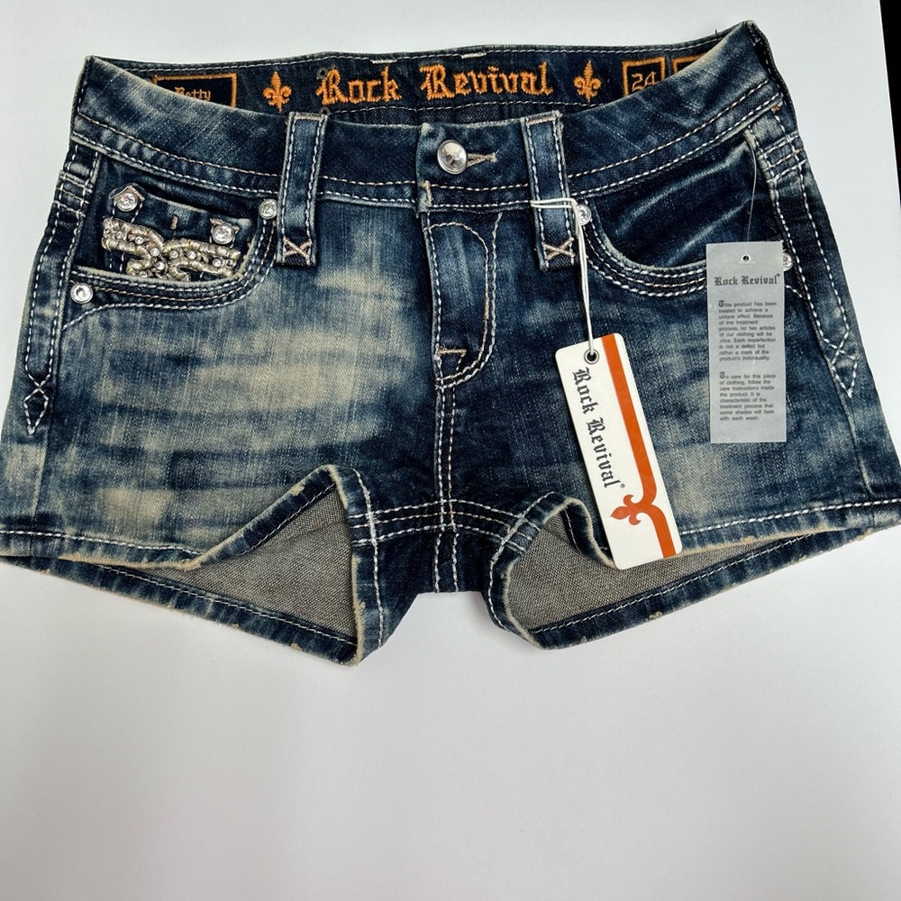 Rock Revival Shorts NWT